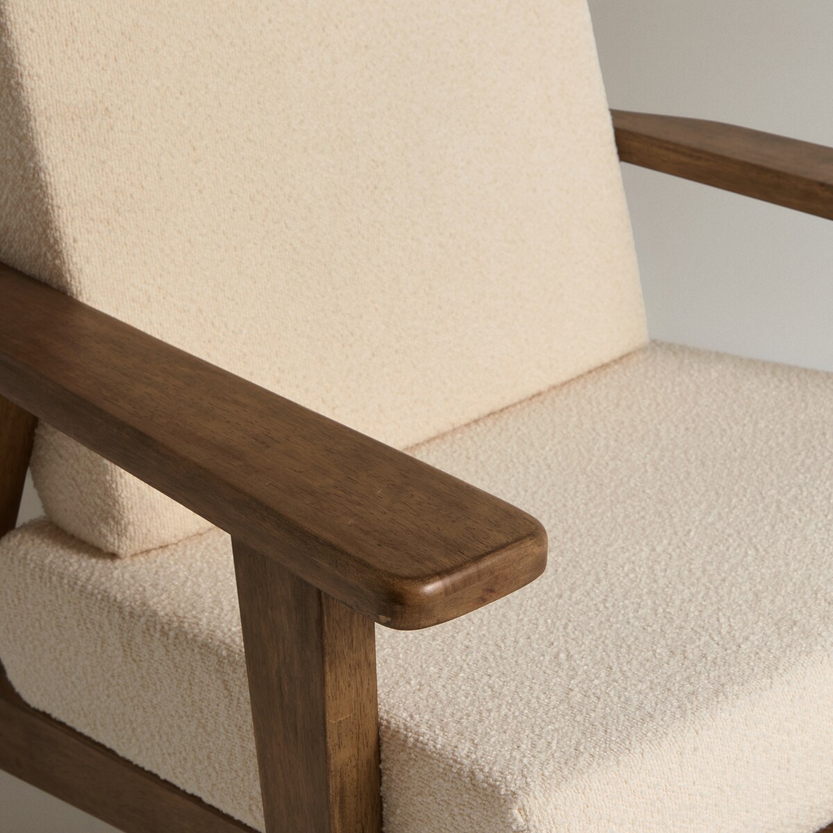 Butaca de madera Mahón Crudo-6