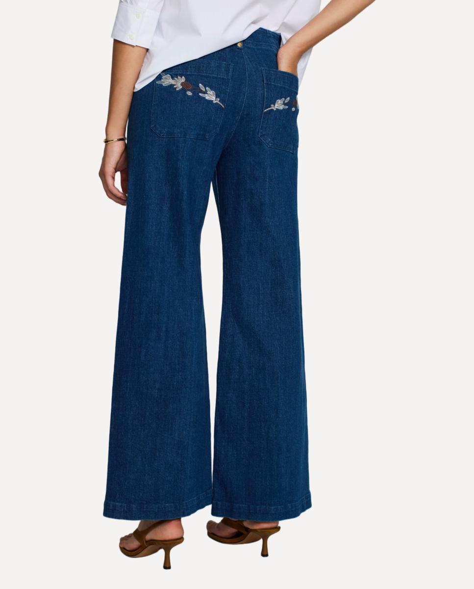 Jeans Wide Leg na Cintura com Bolsos de Plastrão e Bordado nas Costas Azul-marinho-2