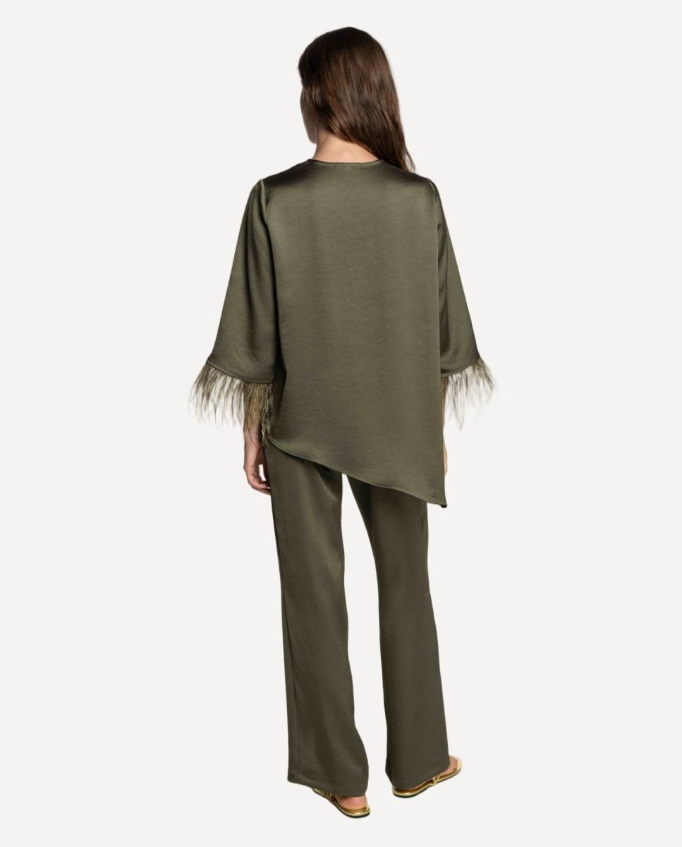 Blusa de Cetim Duplo com Plumas Castanho-2
