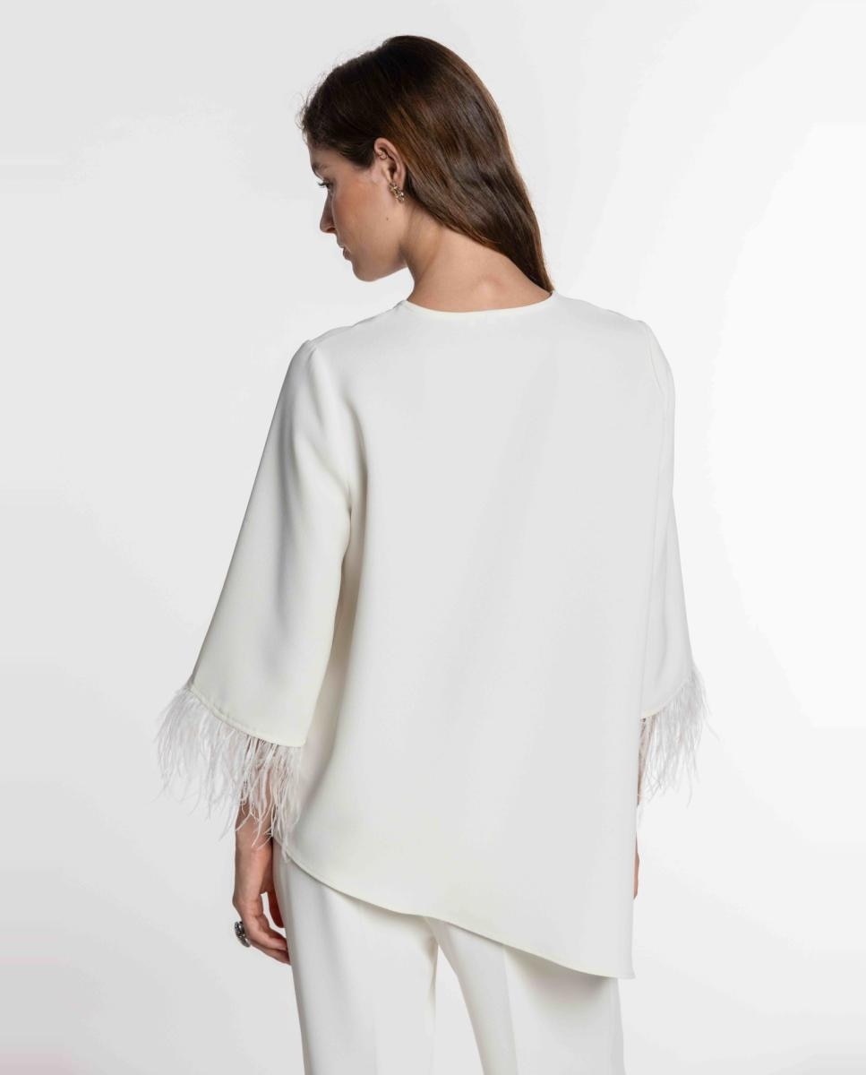 Blusa de Crepe Duplo com Plumas Cru-2