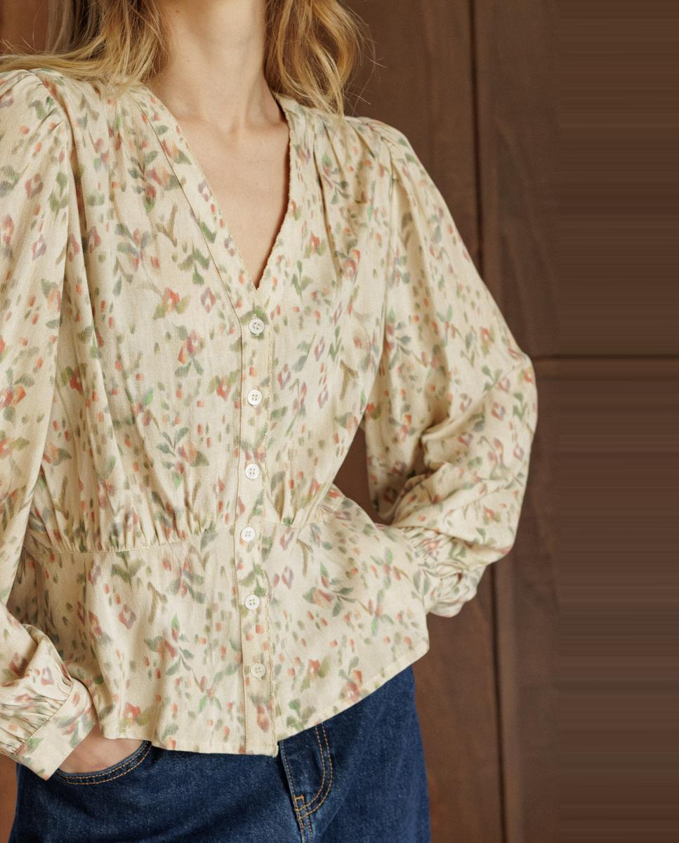 Camisa de mujer entallada manga abullonada - Indi & Cold - Crudo Crudo-3