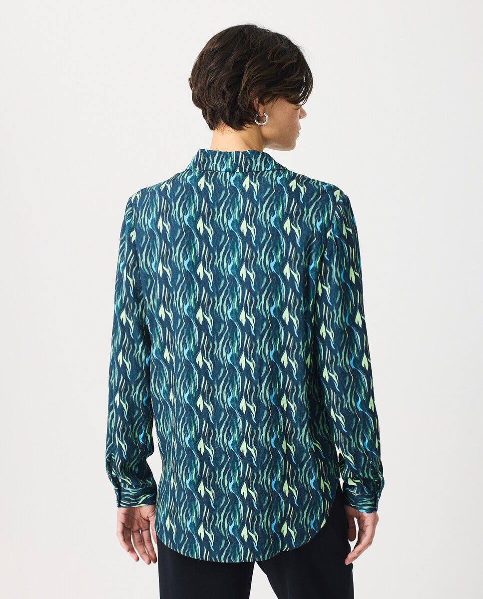 Camisa com Animal Print e Manga Comprida Multicolor-2