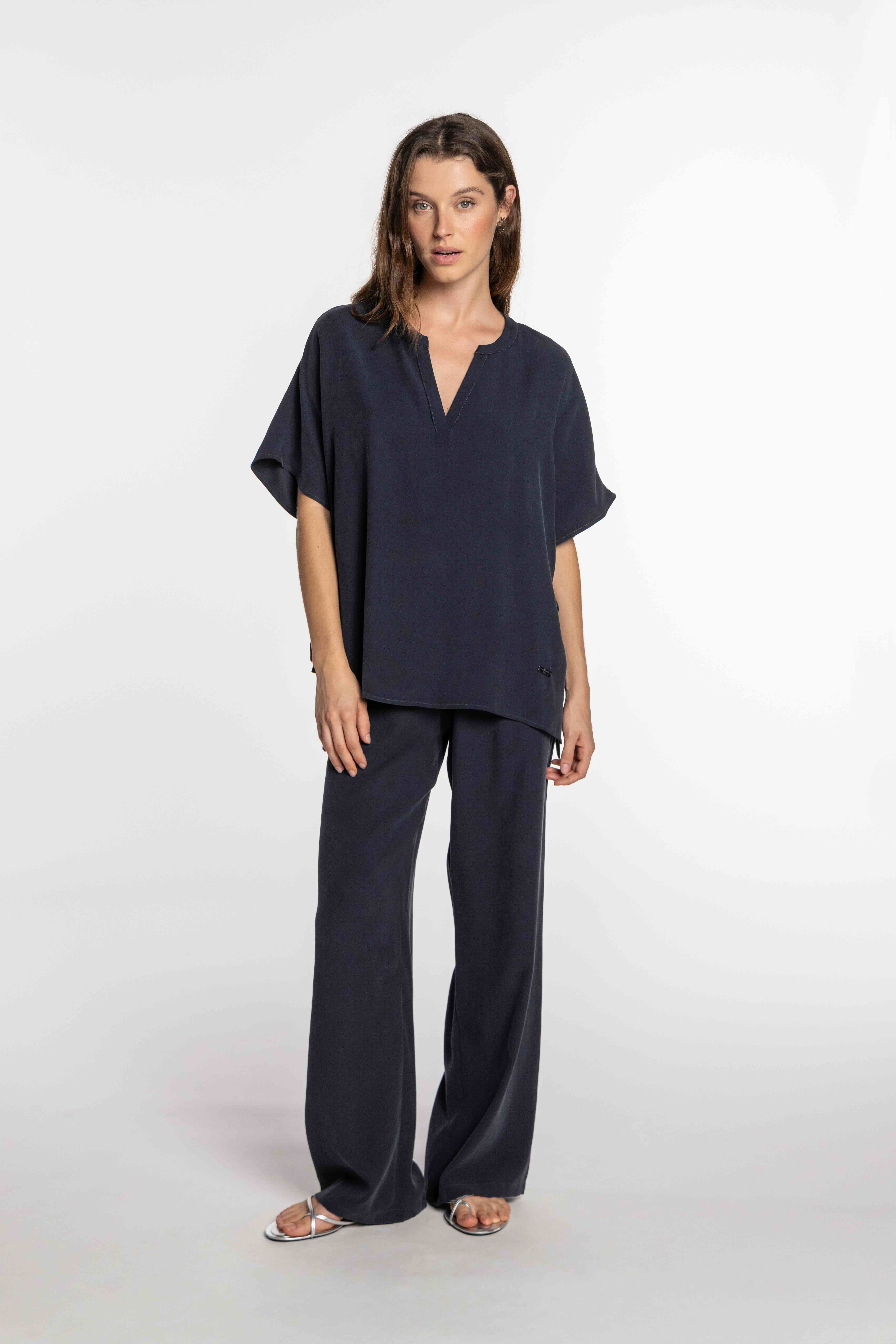 Capa de Cupro com Laços Azul-marinho-7