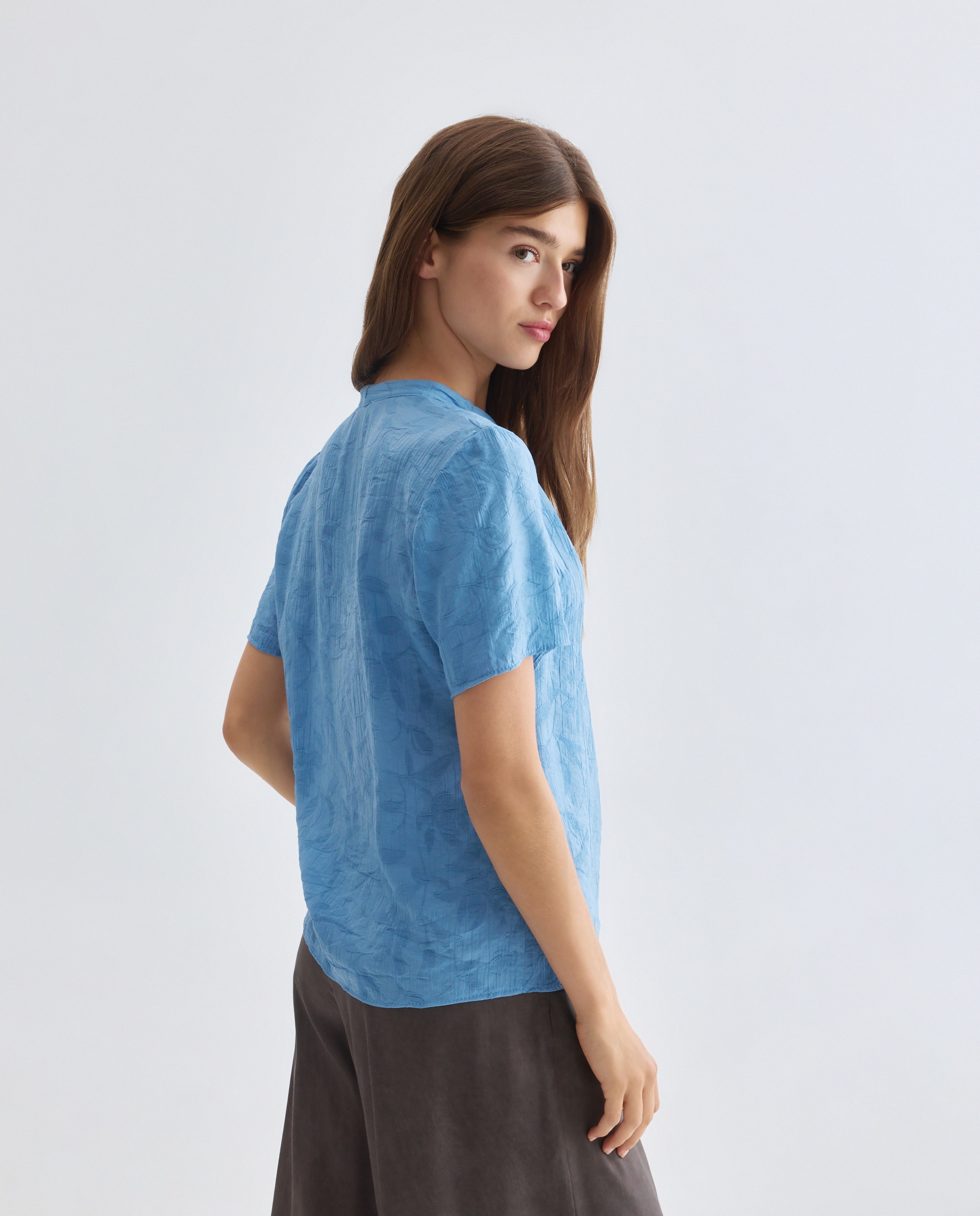 Blusa Lisa com Manga Curta Azul-3