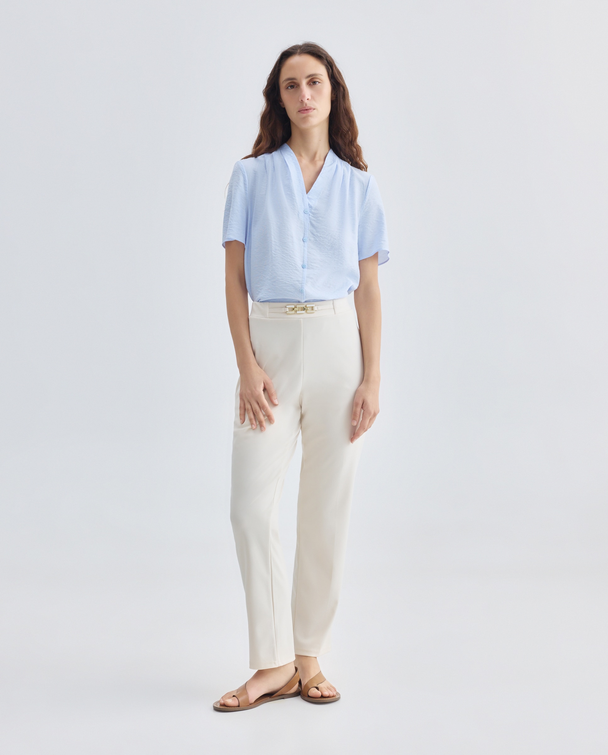 Blusa às Riscas Finas com Decote em Bico e Manga Curta Azul-2