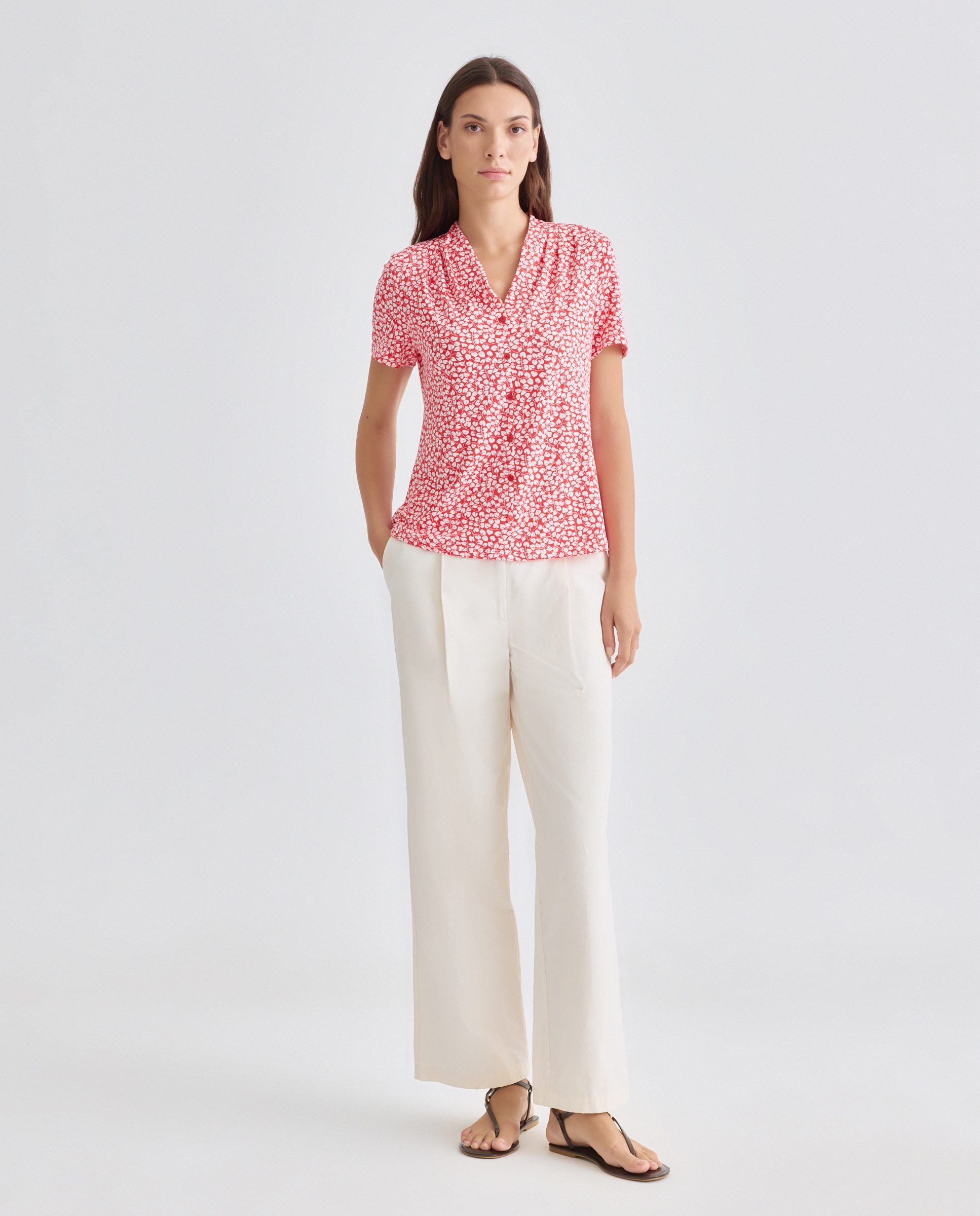 Blusa Estampada com Decote em Bico e Manga Curta Vermelho-2