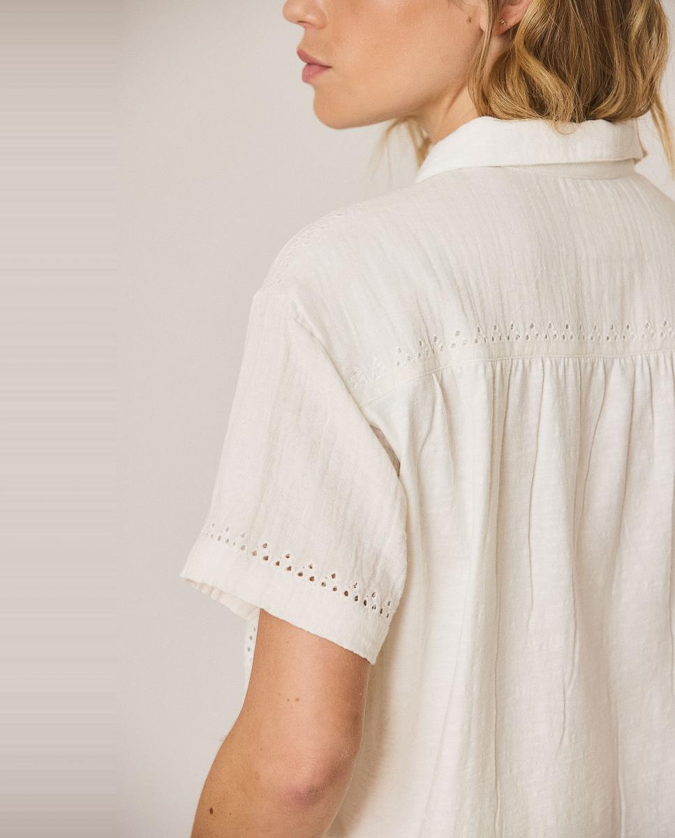 Camisa de mujer cuello camisero manga corta - Indi & Cold - Blanco Blanco-2