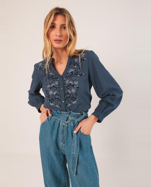 Imagem 0 de Camisa com Manga Comprida e Decote em Bico