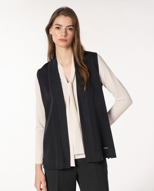 Imagen 0 de Chaleco de mujer de punto liso sin abotonar