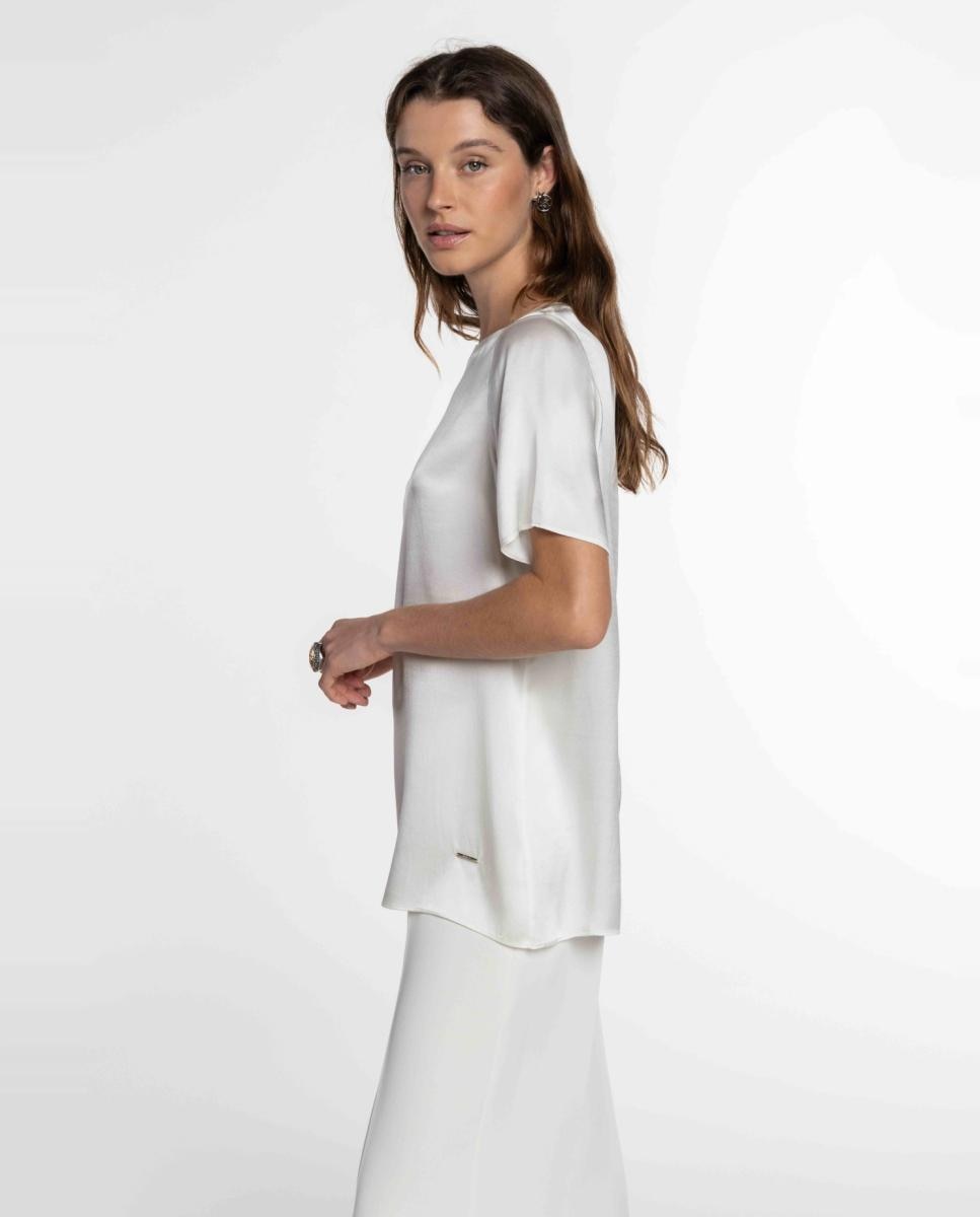Blusa de Cetim Elástico com Manga Curta Cru-3