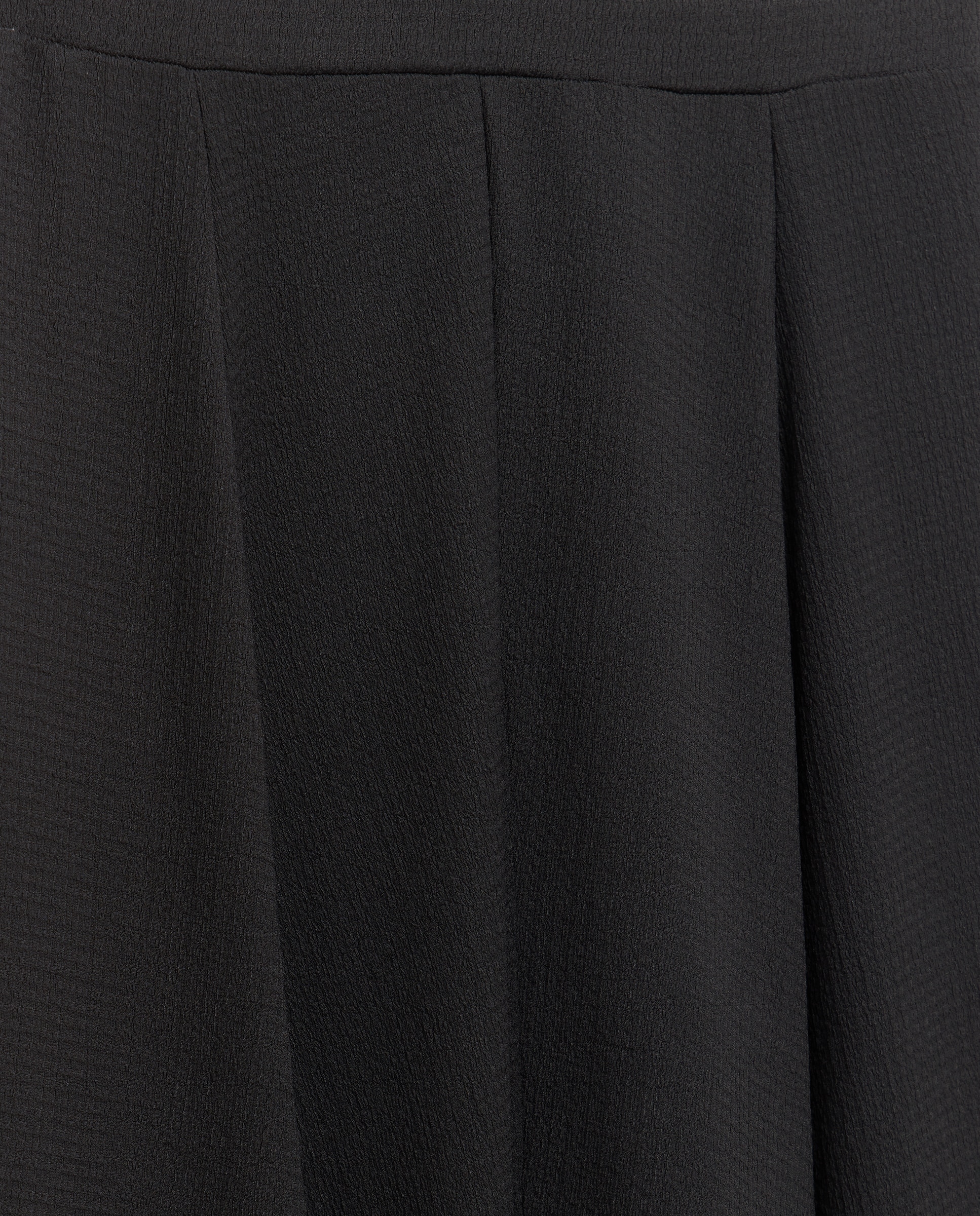 Saia Midi Simétrica Preto-5