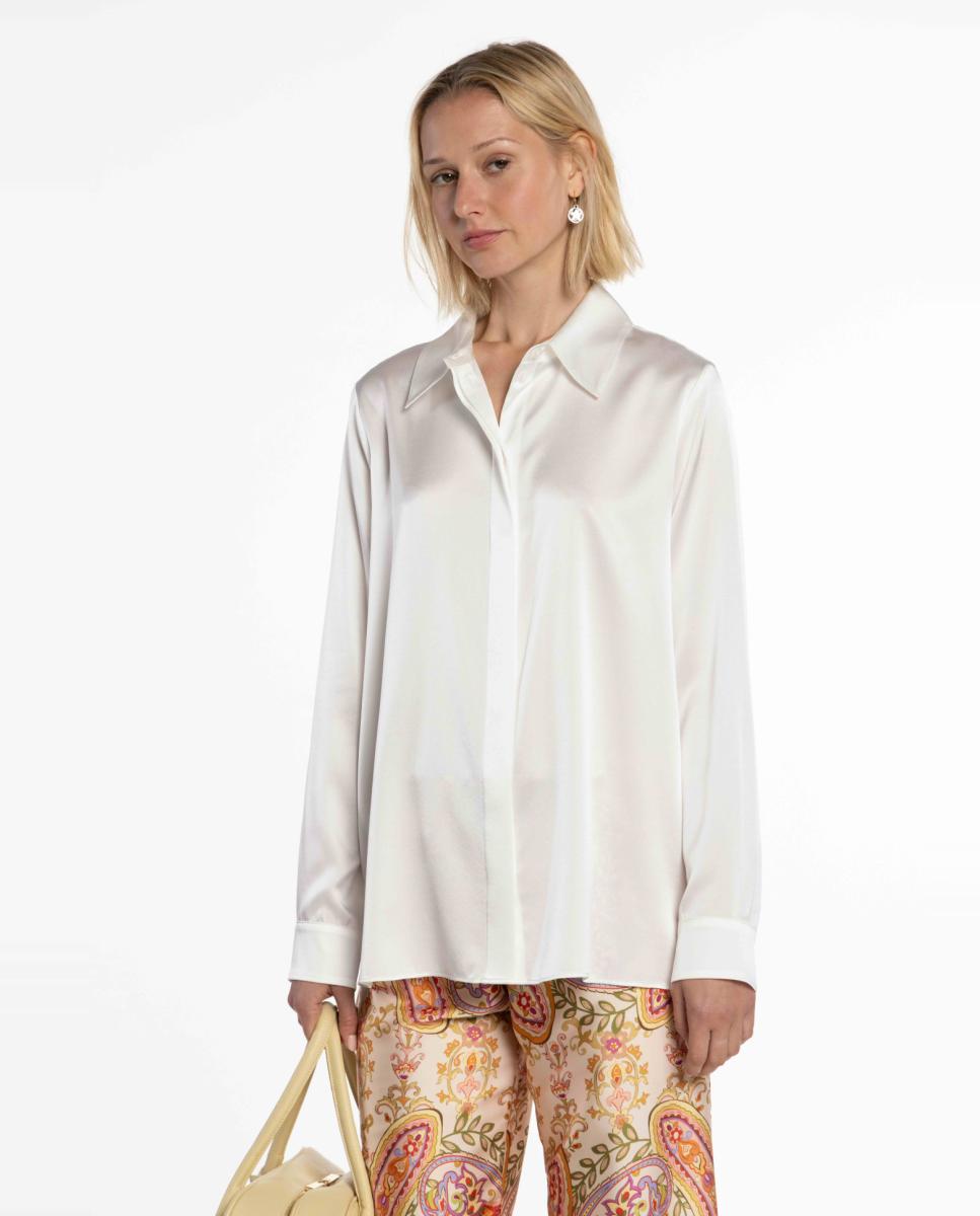 Imagem 0 de Camisa de Cetim com Stretch.