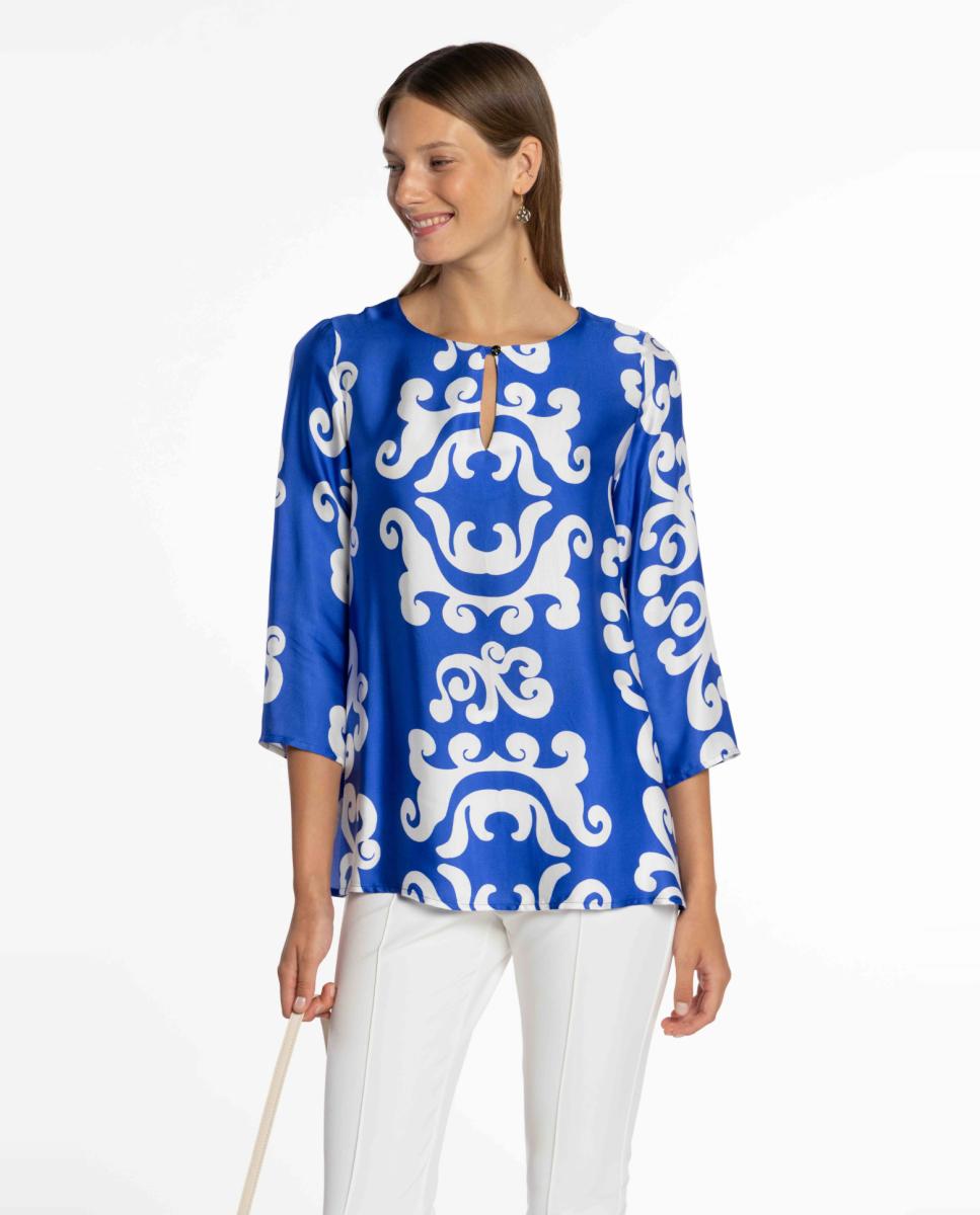 Imagem 0 de Blusa de Cetim Estampado