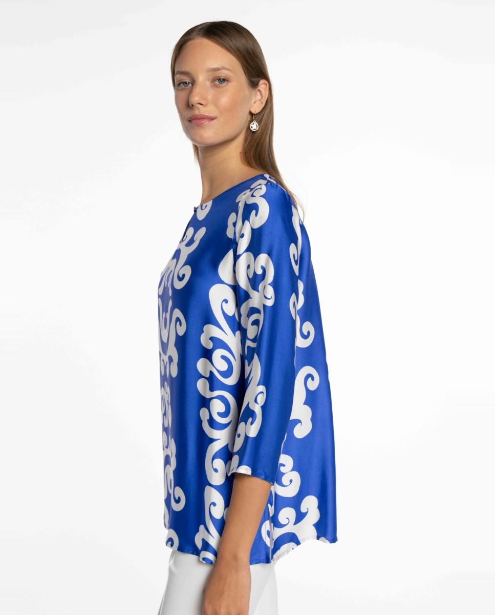 Blusa de Cetim Estampado Azul-3
