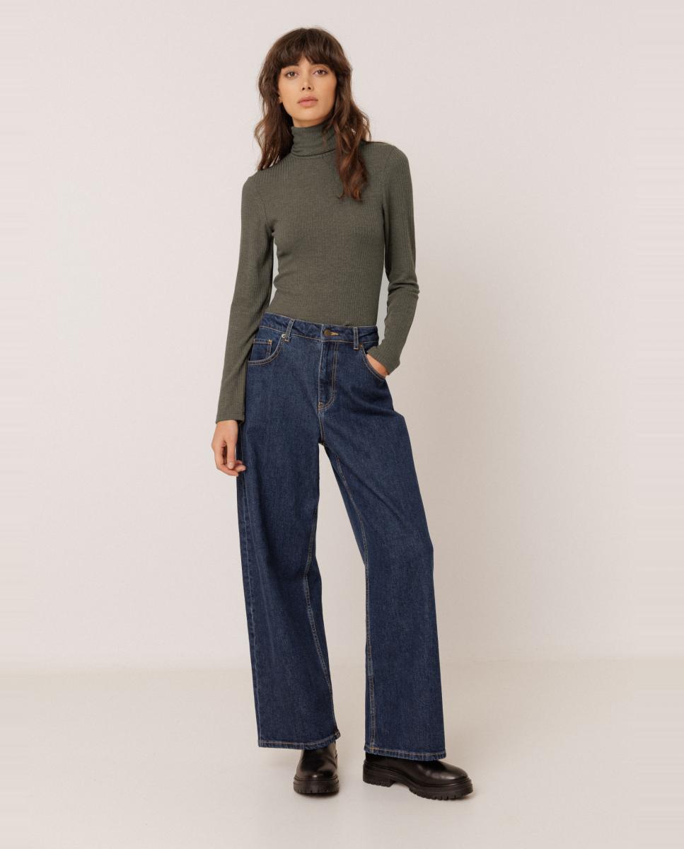 Imagen 0 de Camiseta de mujer canalé ajustada Verde militar
