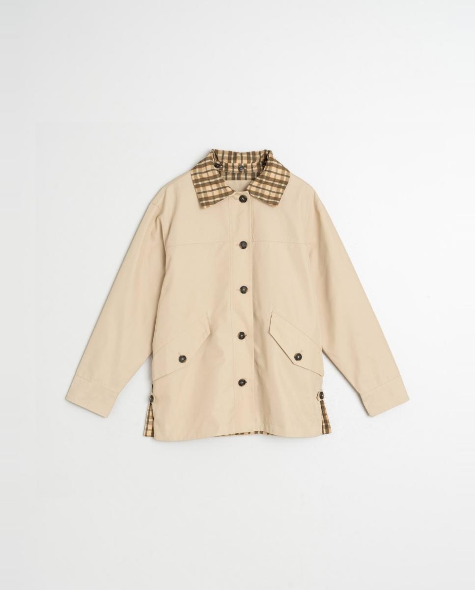 Gabardine com Colarinho de Camisa e Manga Comprida Bege-4