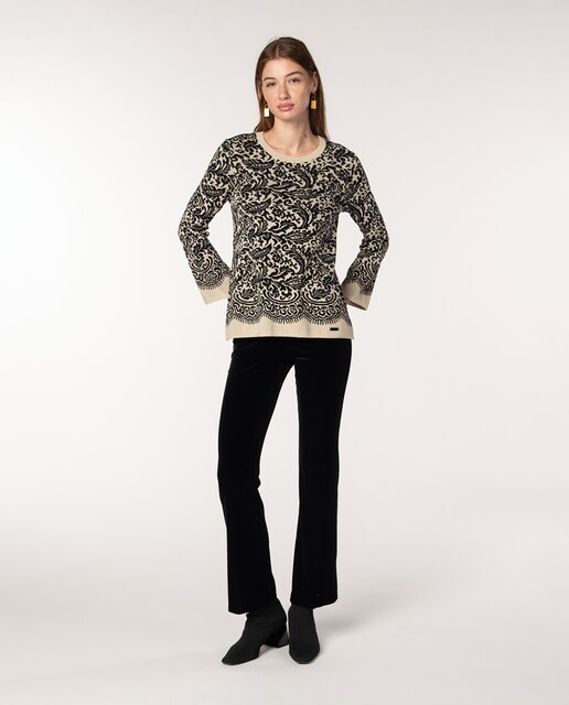 Imagen 0 de Suéter de mujer jacquard motivo encaje manga acampanada