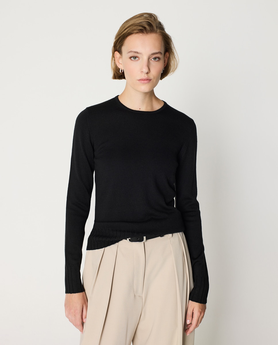 Camisola de Malha Canelada com Decote Redondo e Manga Comprida Preto-1