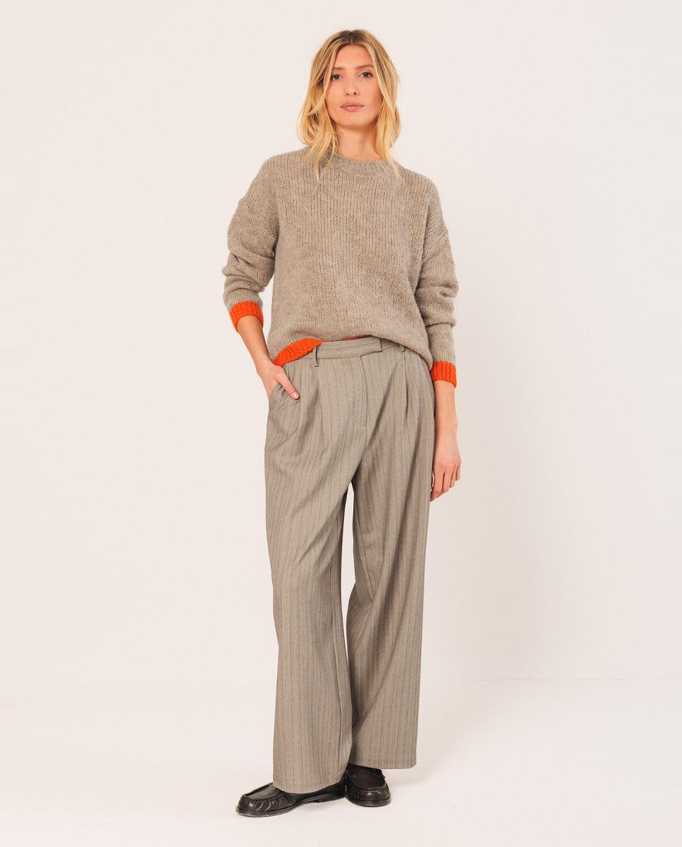 Imagem 0 de Camisola de malha de mulher com manga comprida e decote redondo