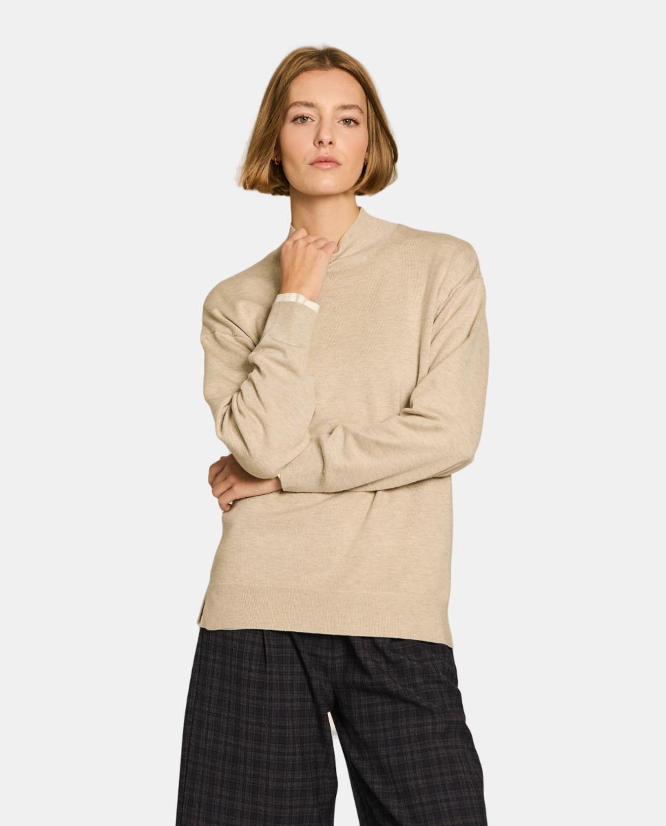 Camisola de Malha de Viscose com Meia Gola Bege-1