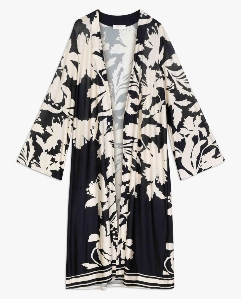 Kimono de Malha Circular com Estampado Floral. Preto-6