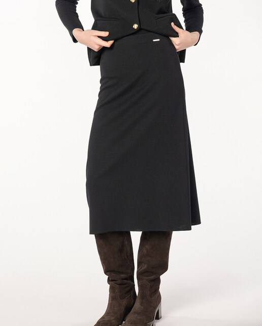 Imagen 0 de Falda larga de punto milano con silueta evasé