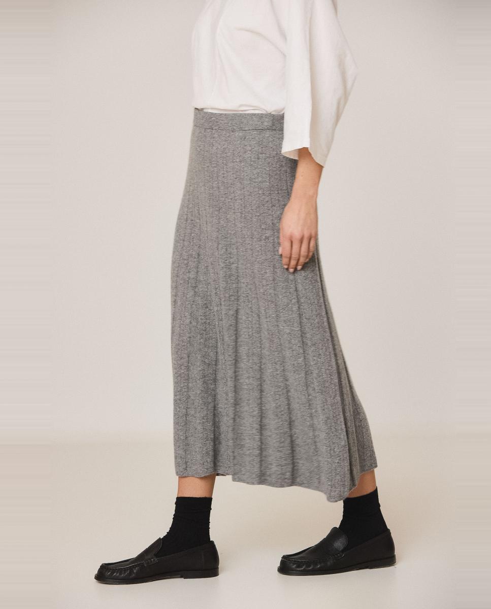 Imagen 0 de Falda punto canalé cashmere Gris claro
