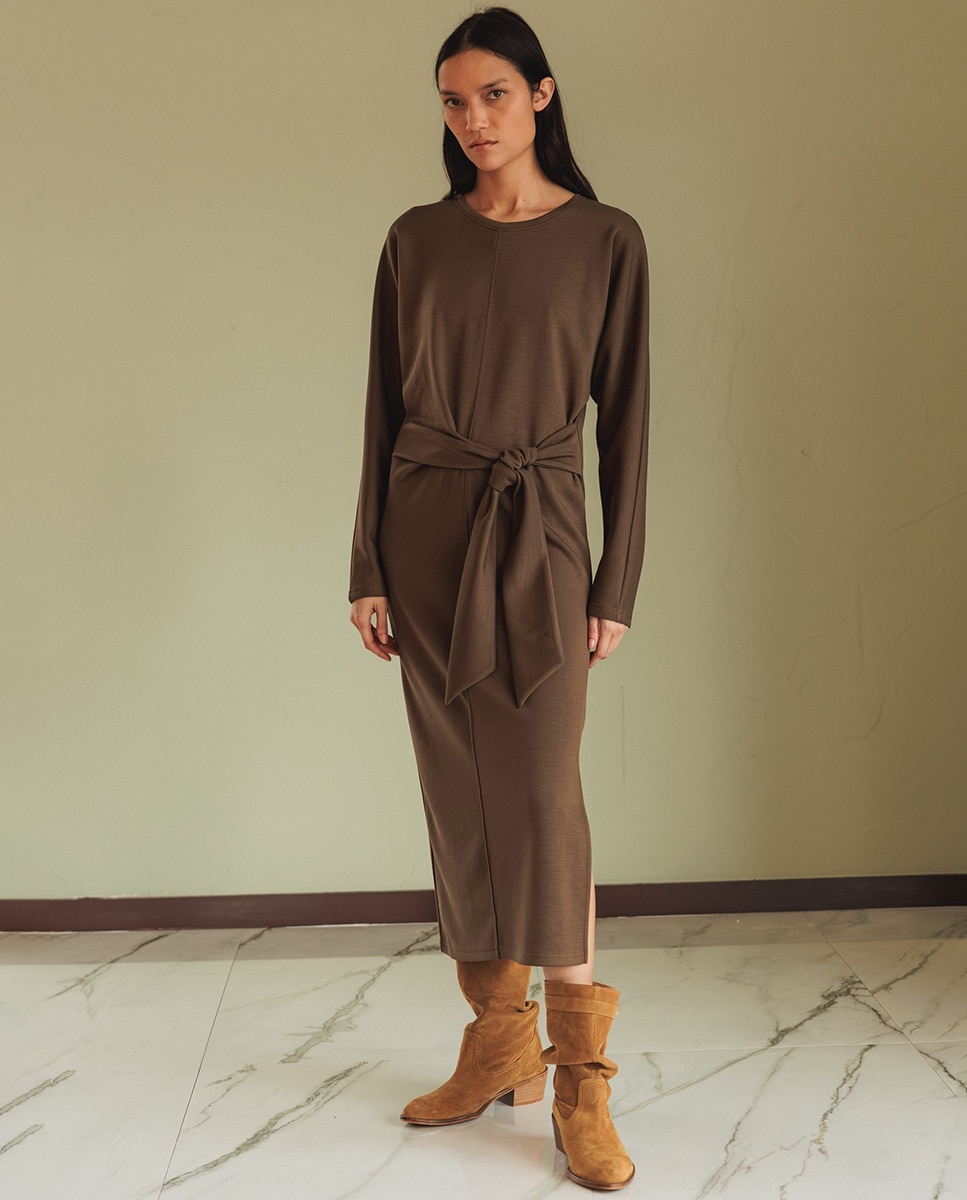 Imagem 0 de Vestido com manga comprida e decote redondo