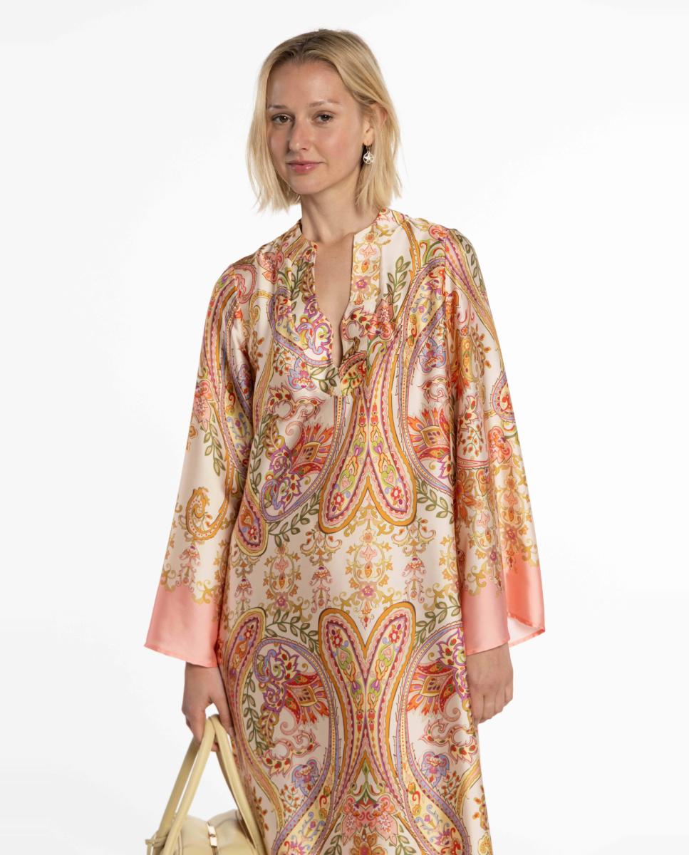 Vestido de Cetim com Estampado Paisley Rosa-4