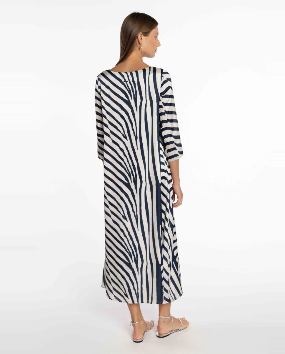 Vestido de Cetim com Animal Print. Azul-marinho-2