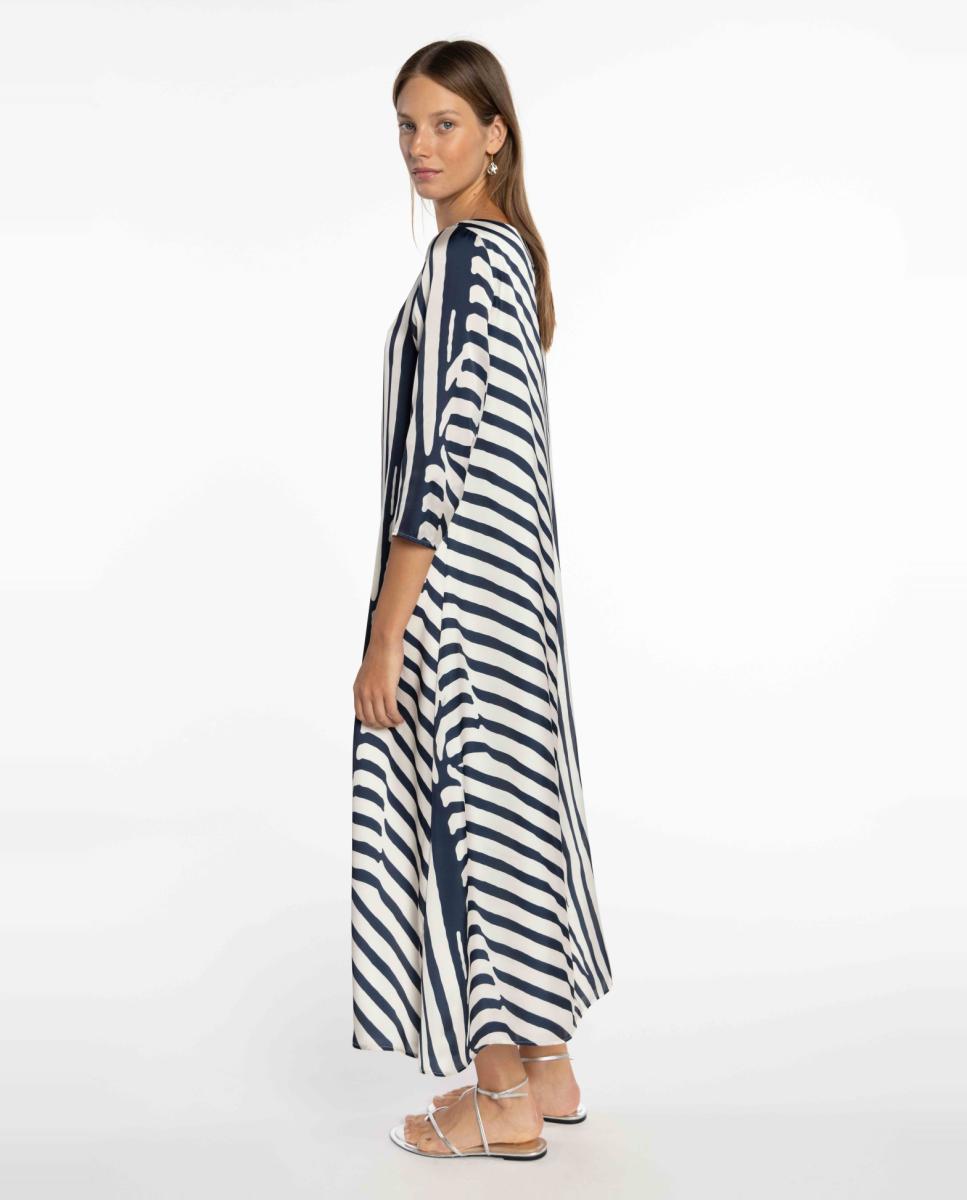 Vestido de Cetim com Animal Print. Azul-marinho-3
