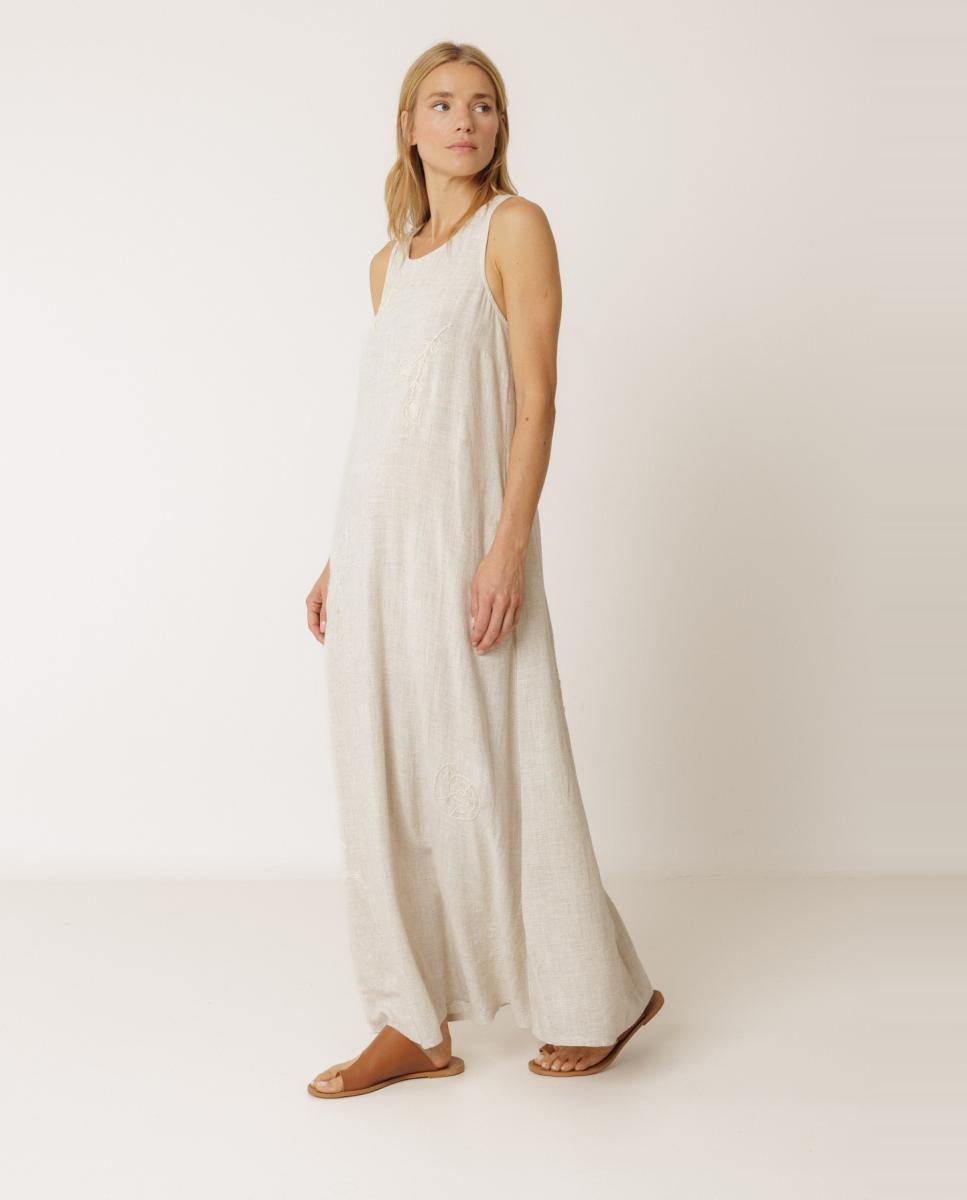 Vestido Maxi sem Mangas e com Decote Redondo Cru-2