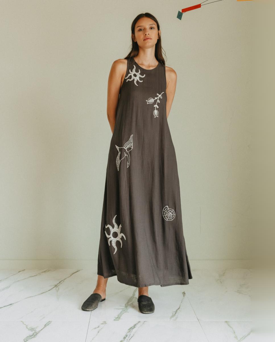 Imagem 0 de Vestido Maxi sem Mangas e com Decote Redondo