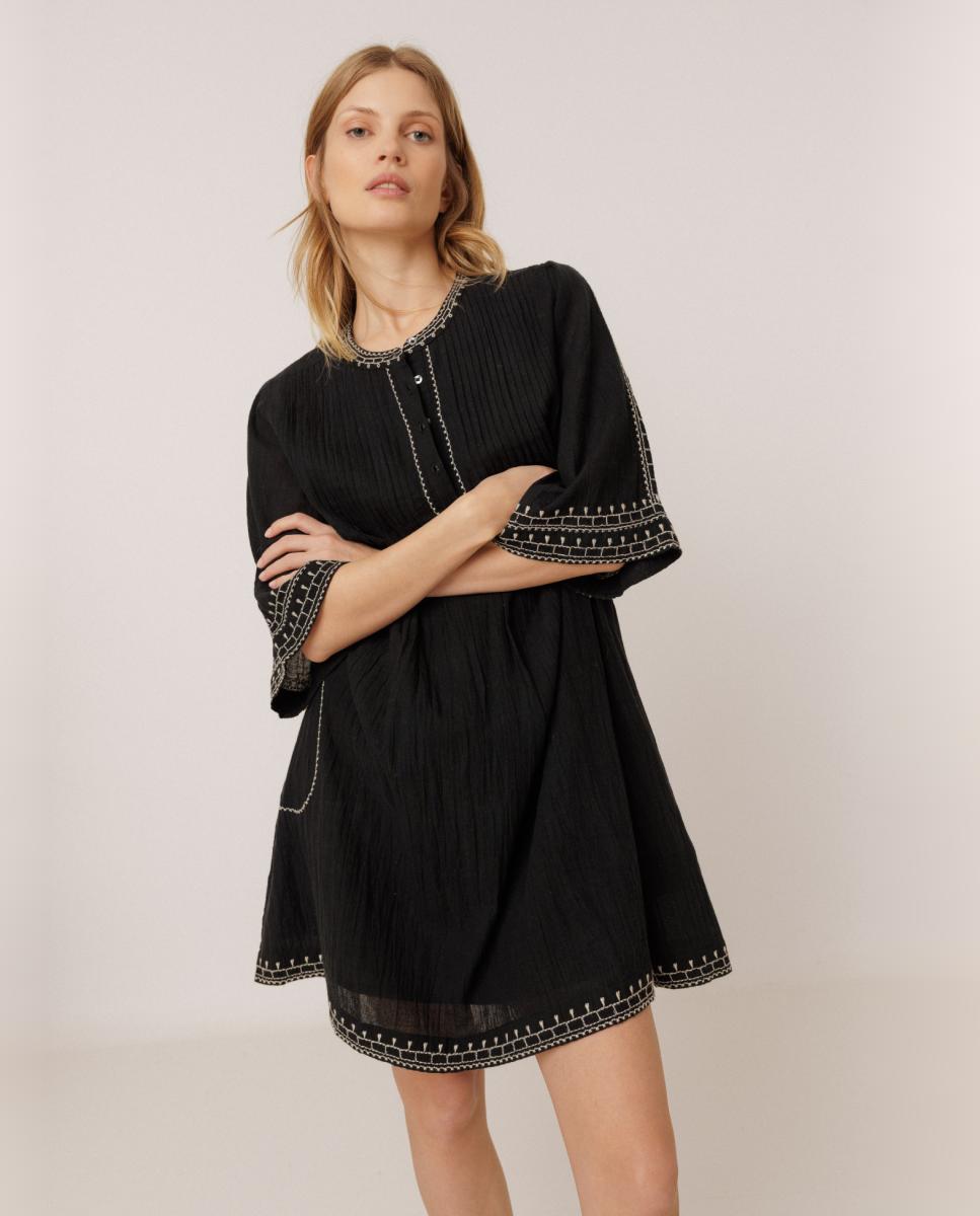 Indi & Cold - Vestido midi cuello redondo.