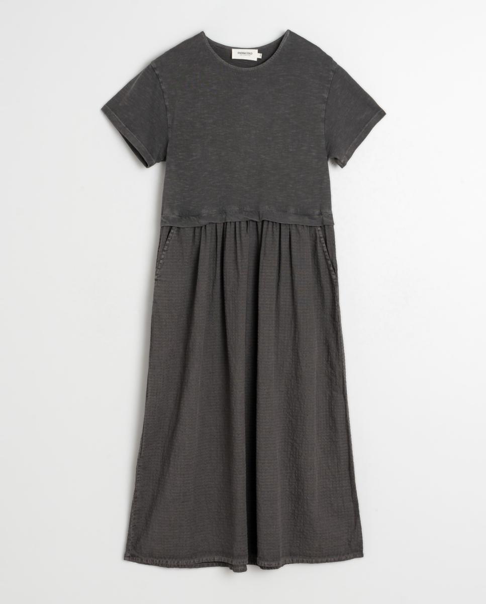 Vestido Midi com Decote Redondo e Manga Curta Preto-4