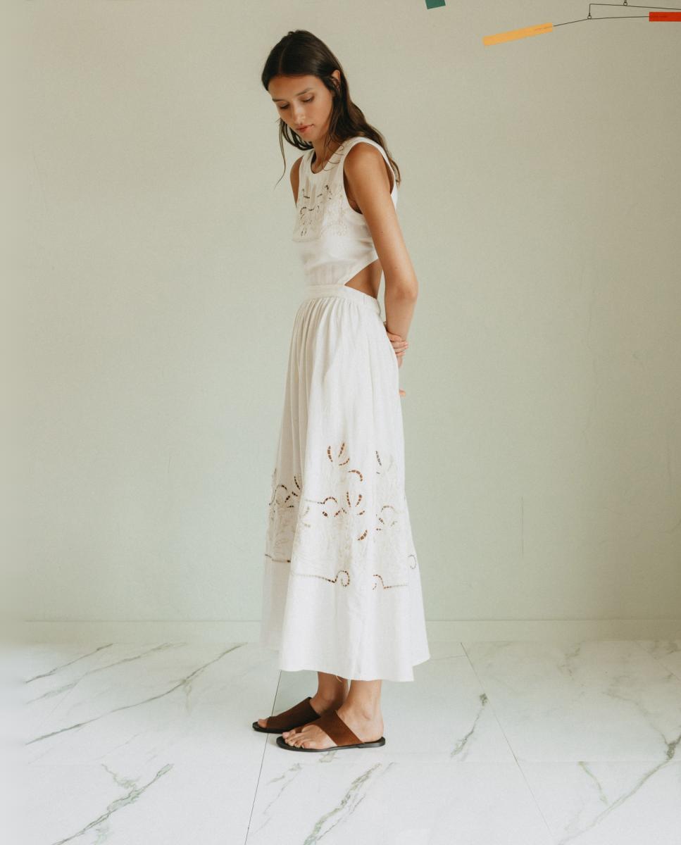 Vestido comprido sem mangas e com decote redondo Cru-2