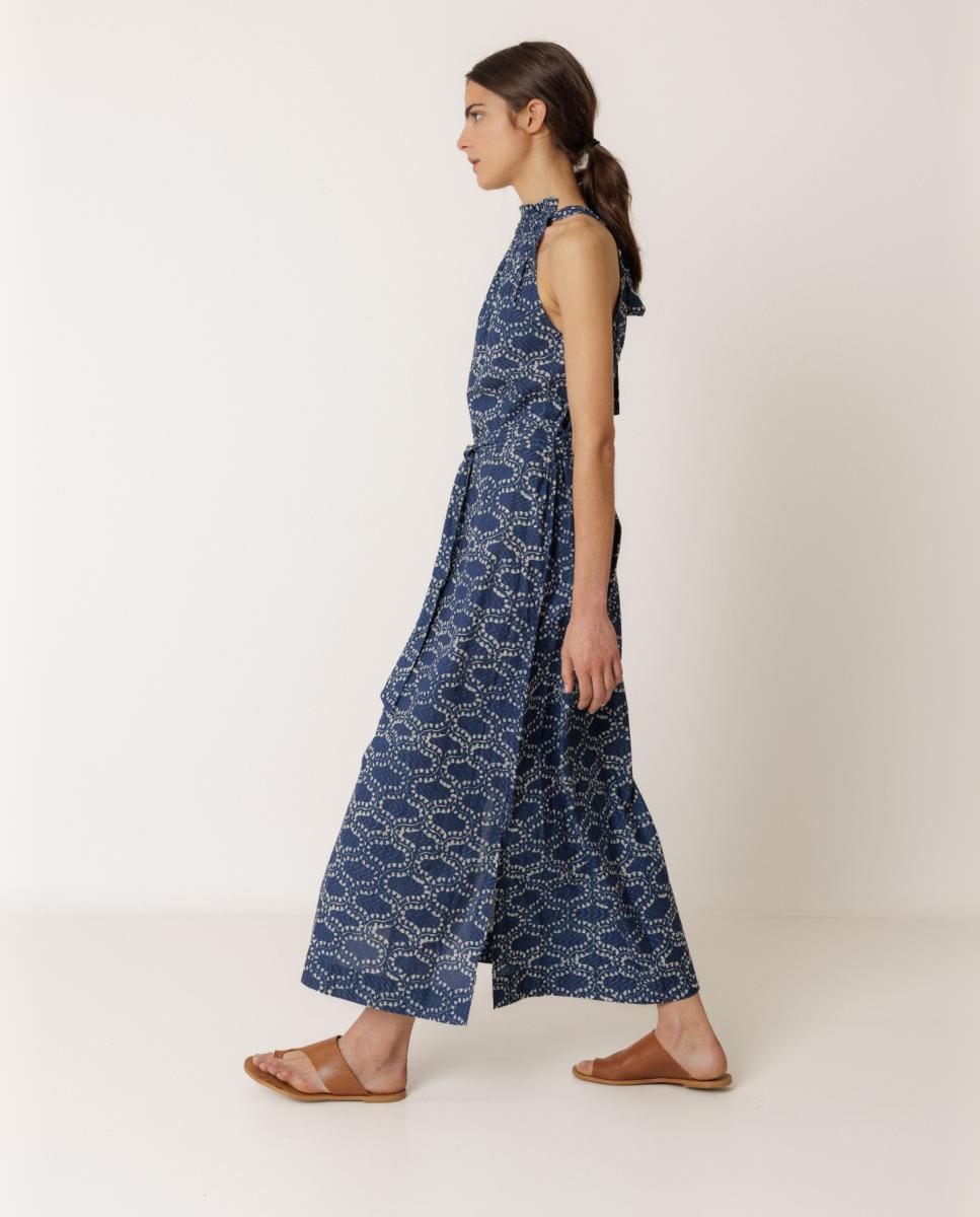 Vestido com Gola Halter e Cinto Azul-índigo-3