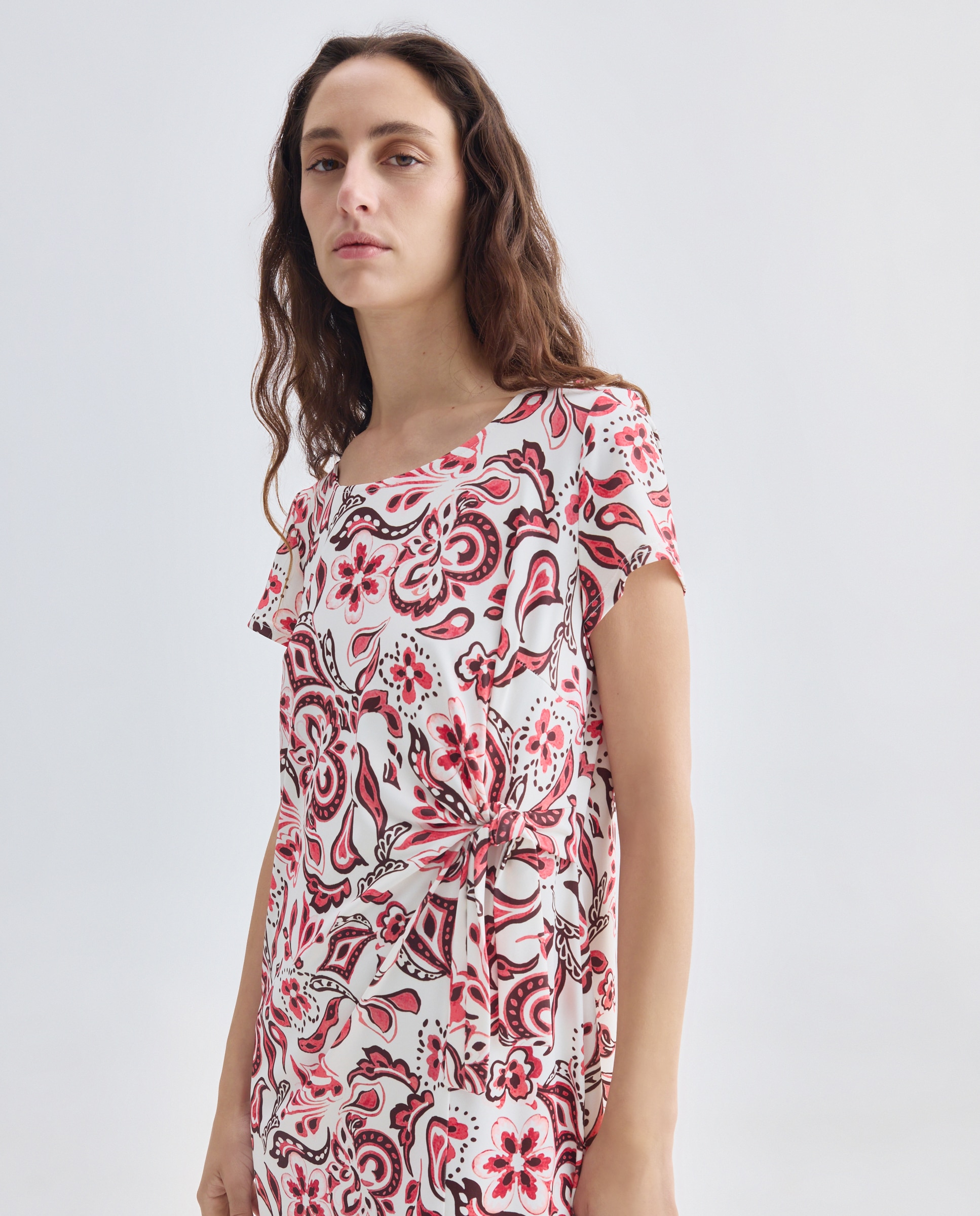 Vestido Estampado com Manga Curta Coral-2