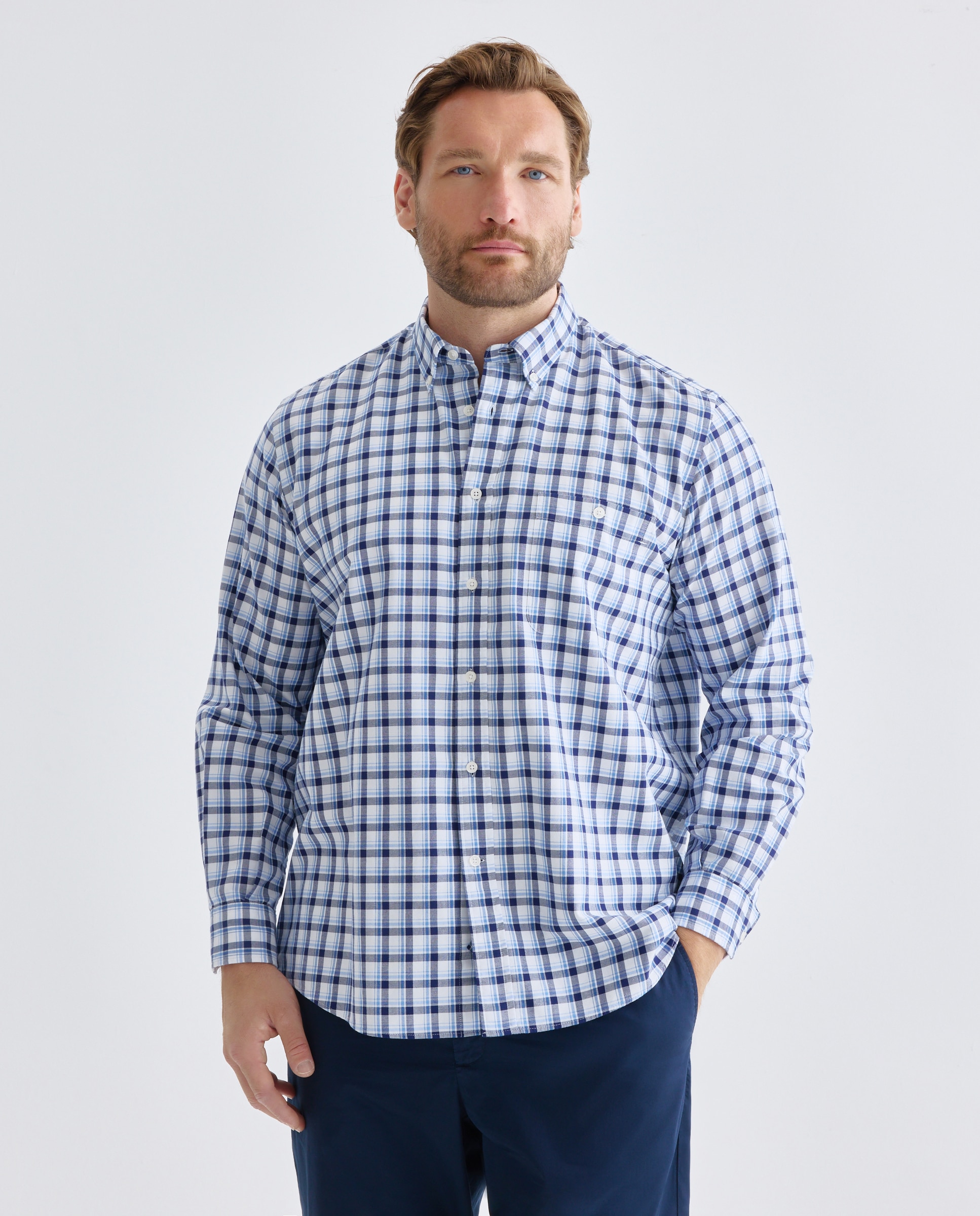 Imagem 0 de Coleção de Camisas Oxford Desportivas aos Quadrados.