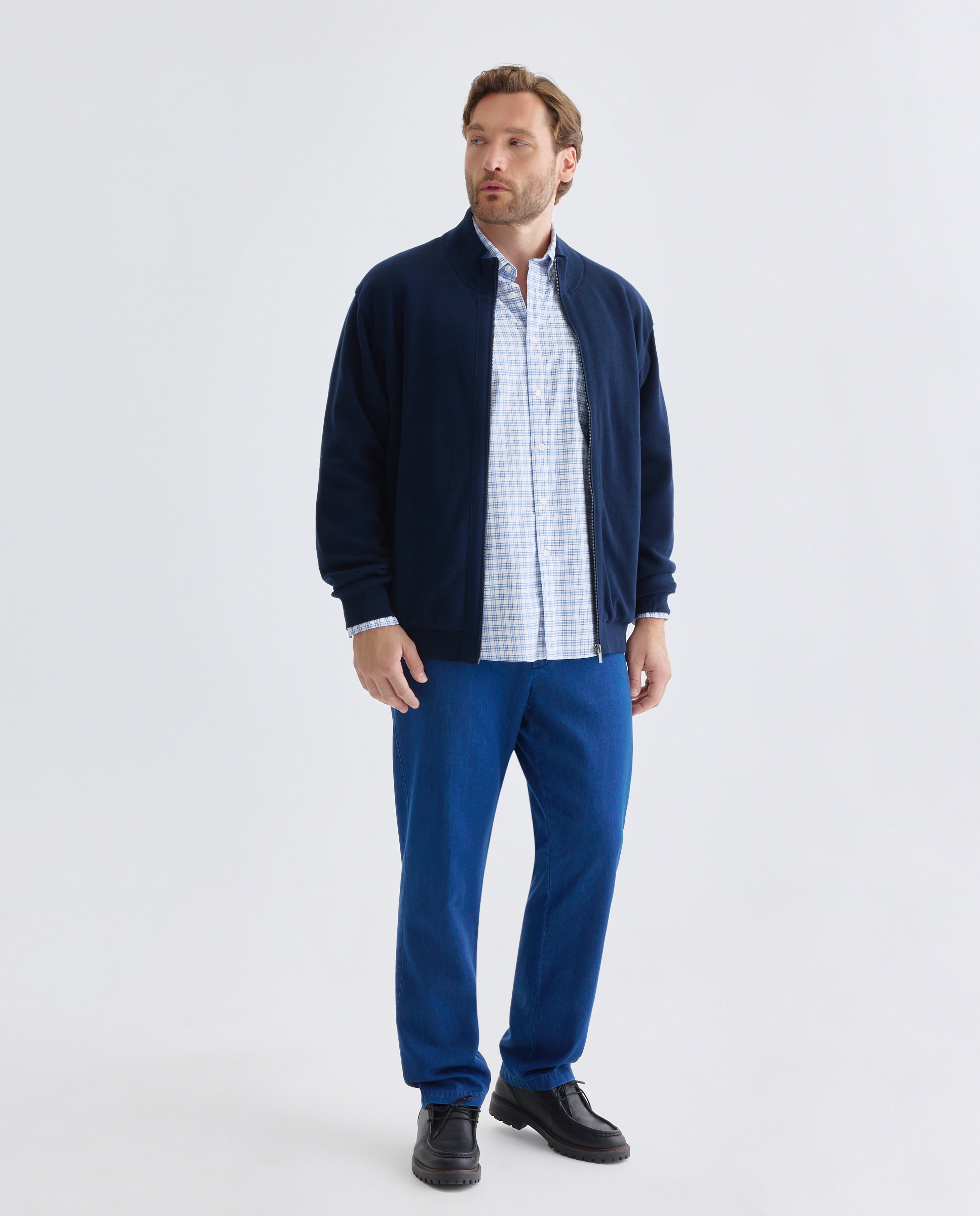 Coleção de Camisas Oxford Desportivas aos Quadrados. Verde-2