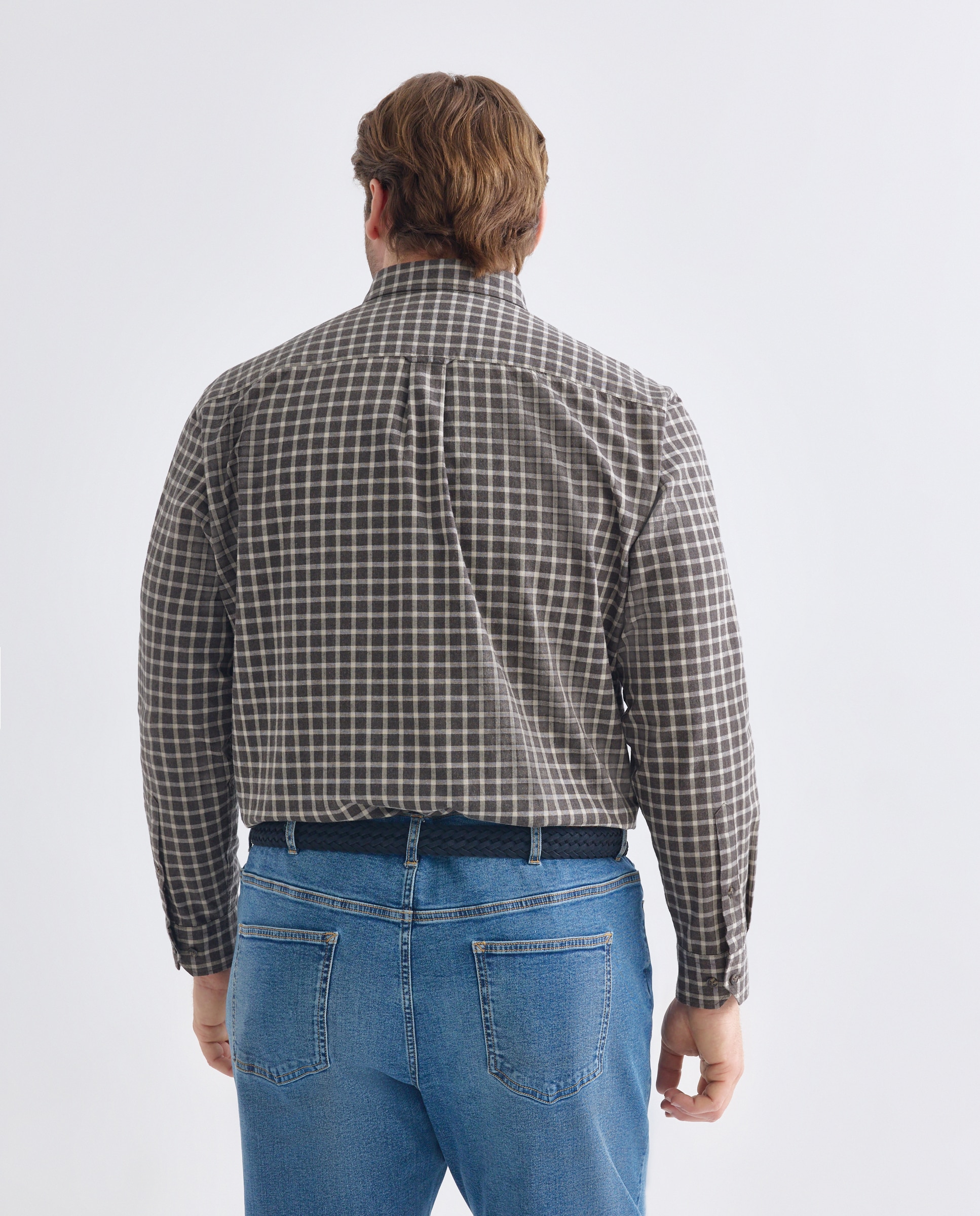 Camisa Casual Villela Tamanhos Grandes aos Quadrados com Fundo Colorido Castanho-3