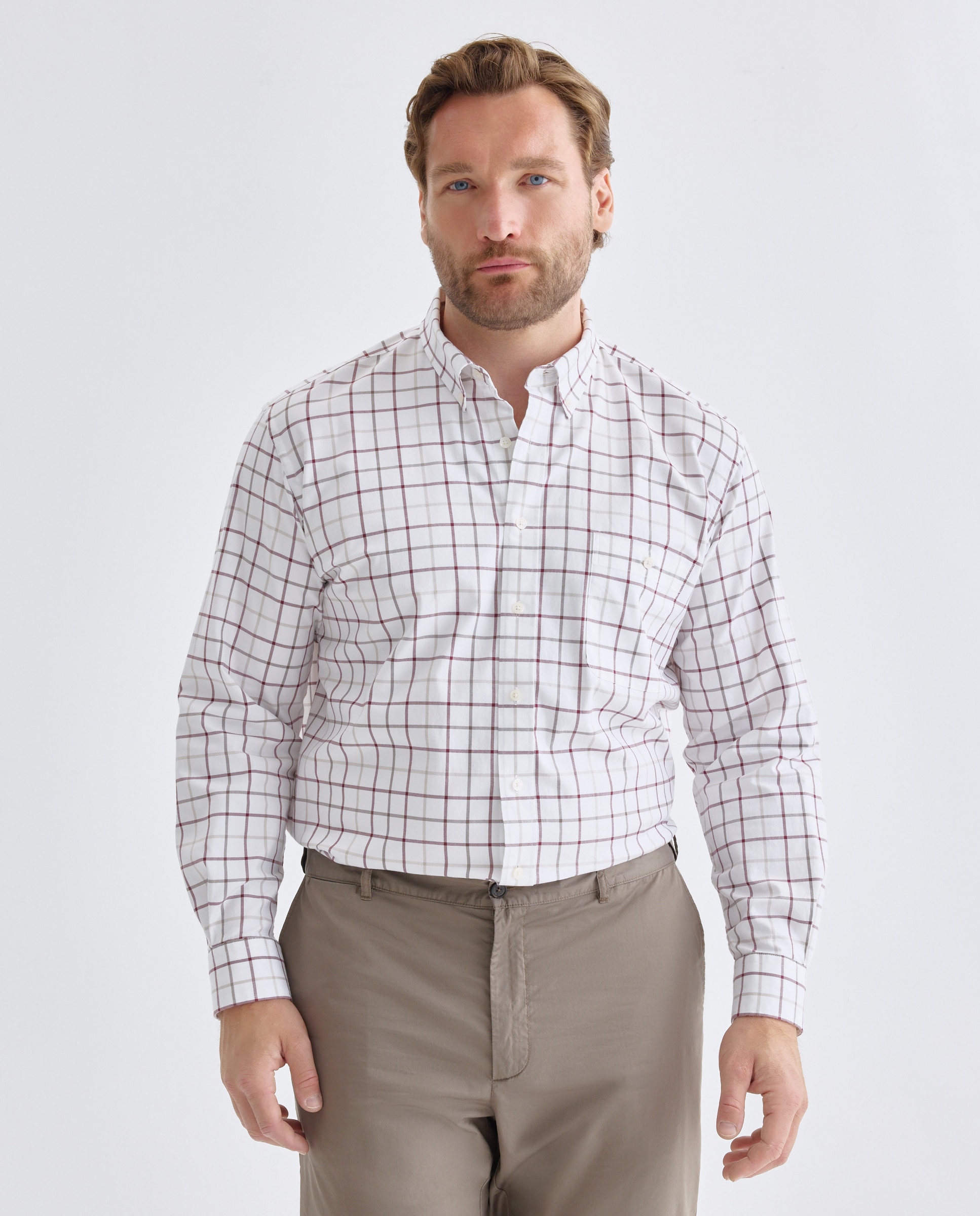 Imagem 0 de Camisa de Tamanhos Grandes em Sarja de Algodão Stretch aos Quadrados com Fundo - Branco