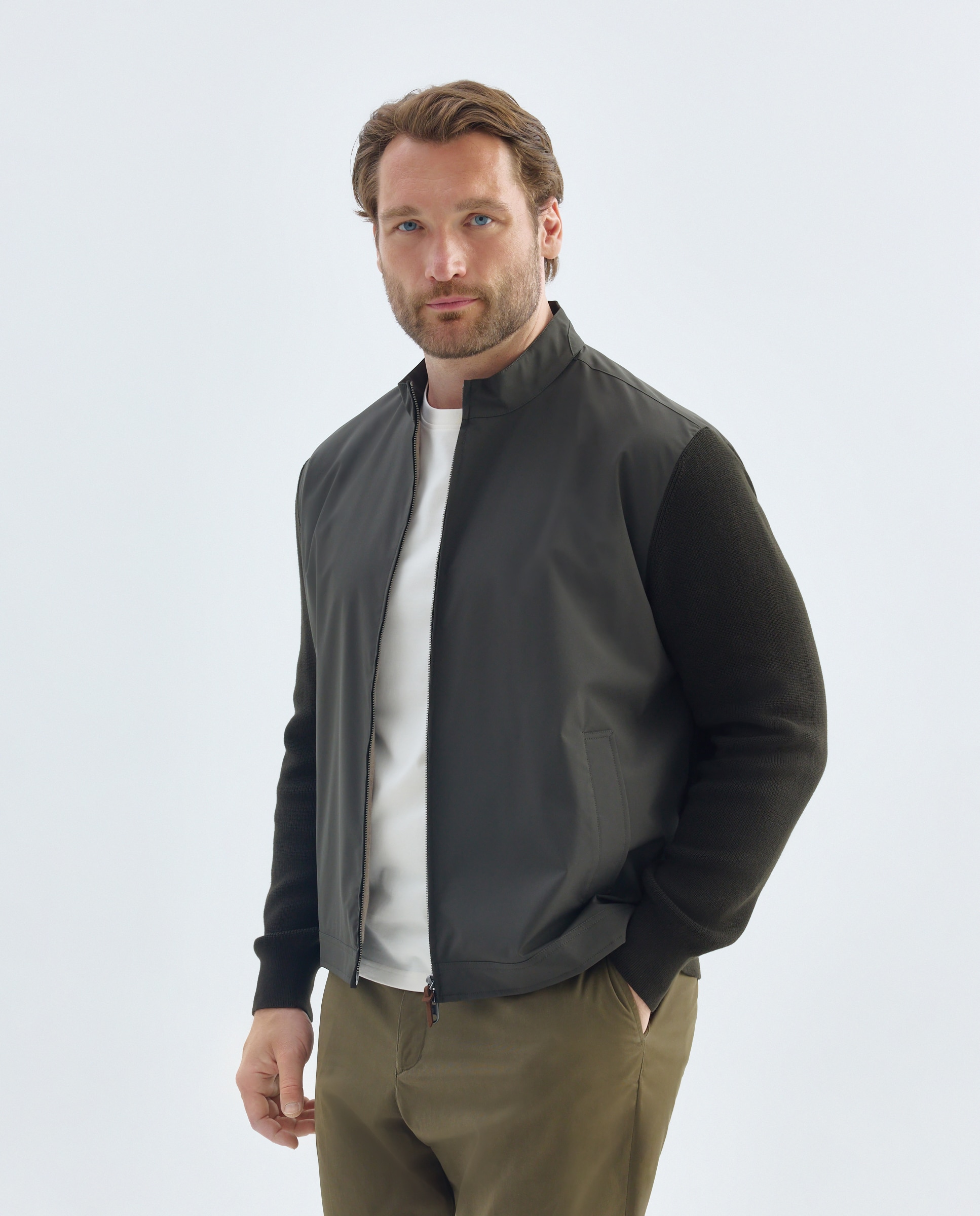 Imagem 0 de Cardigan de Nylon com Fecho de Correr à Frente Tamanhos Grandes