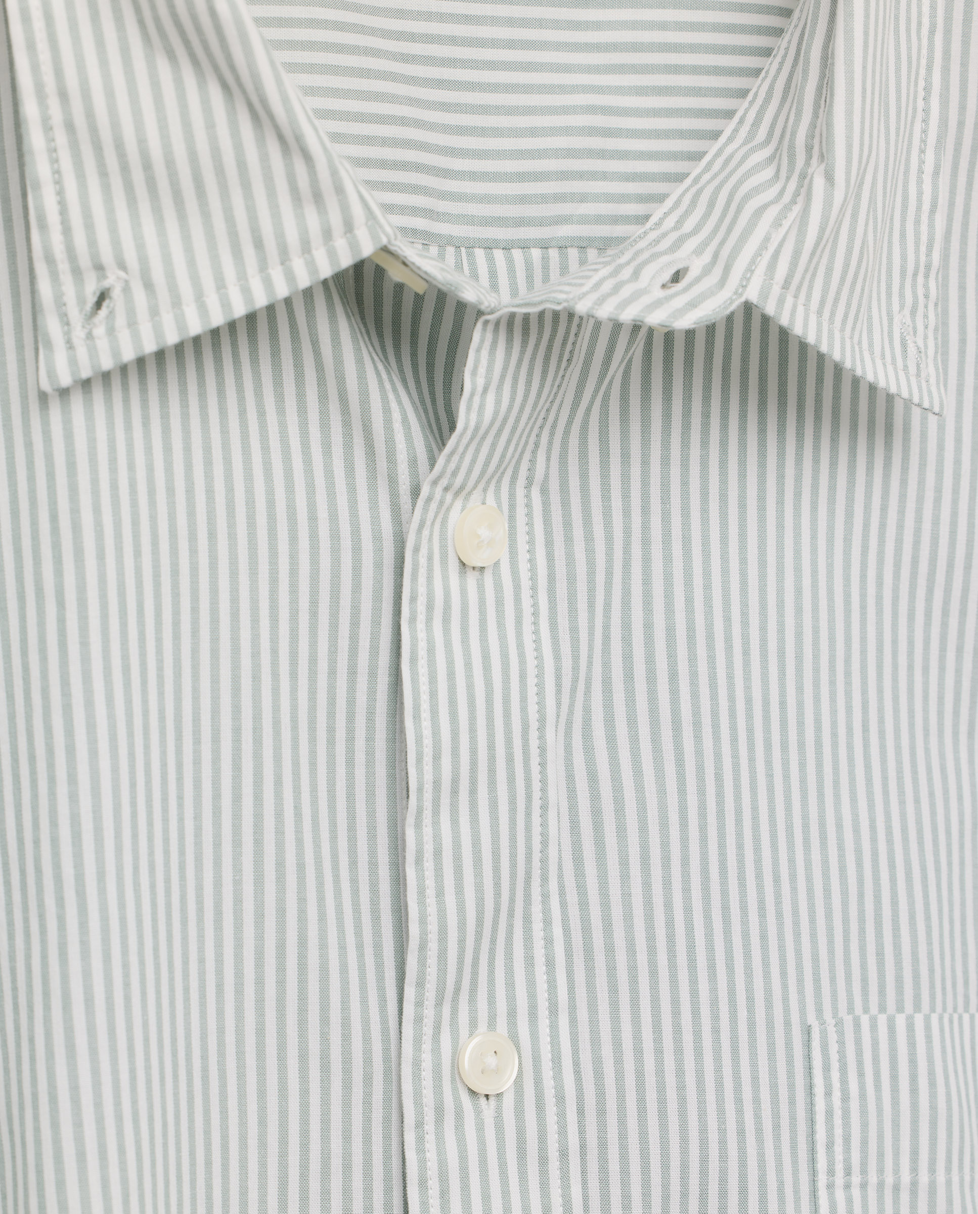 Camisa de Colarinho Bowling às Riscas Classic Fit com Manga Curta Verde-5