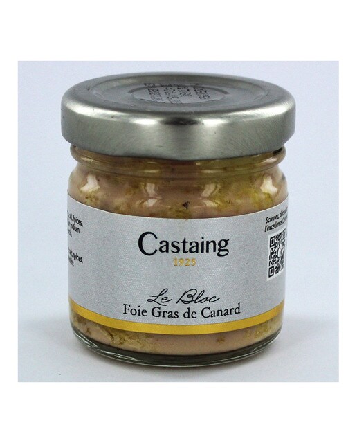 Cesta con 3 blocs de foie gras de pato, chutney de higos y paté de pato Castaing 4