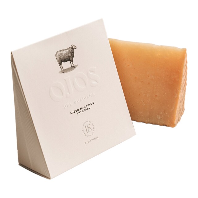 Imagen 0 de Queso manchego artesano platinum cuña Ojos del Guadiana