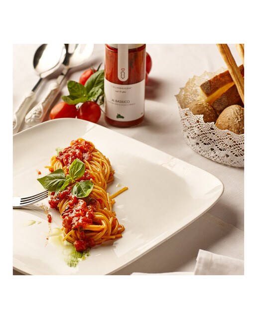 Salsa de tomate con albahaca fresca Italianavera 2