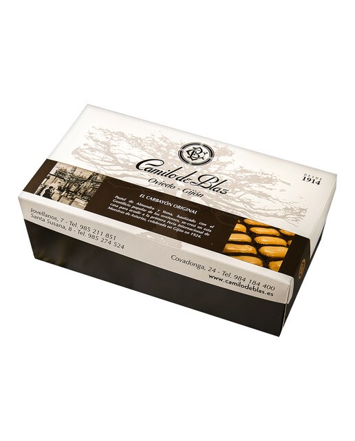 Imagen 0 de Carbayones de yema y almendra Camillo de Blas