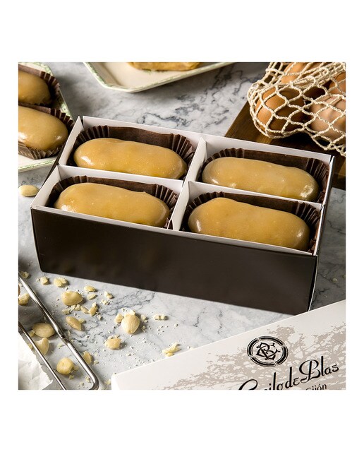 Carbayones de yema y almendra Camillo de Blas 2