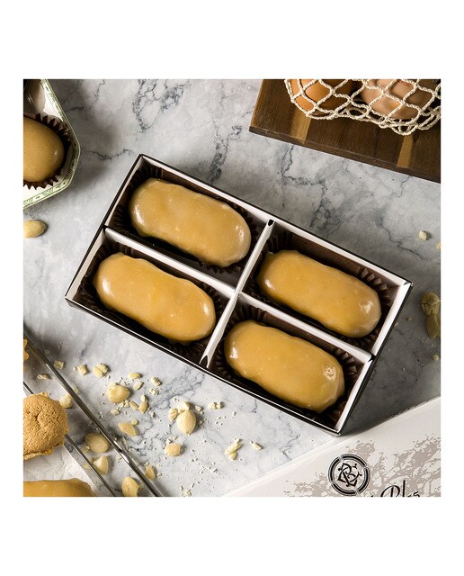 Carbayones de yema y almendra Camillo de Blas 3